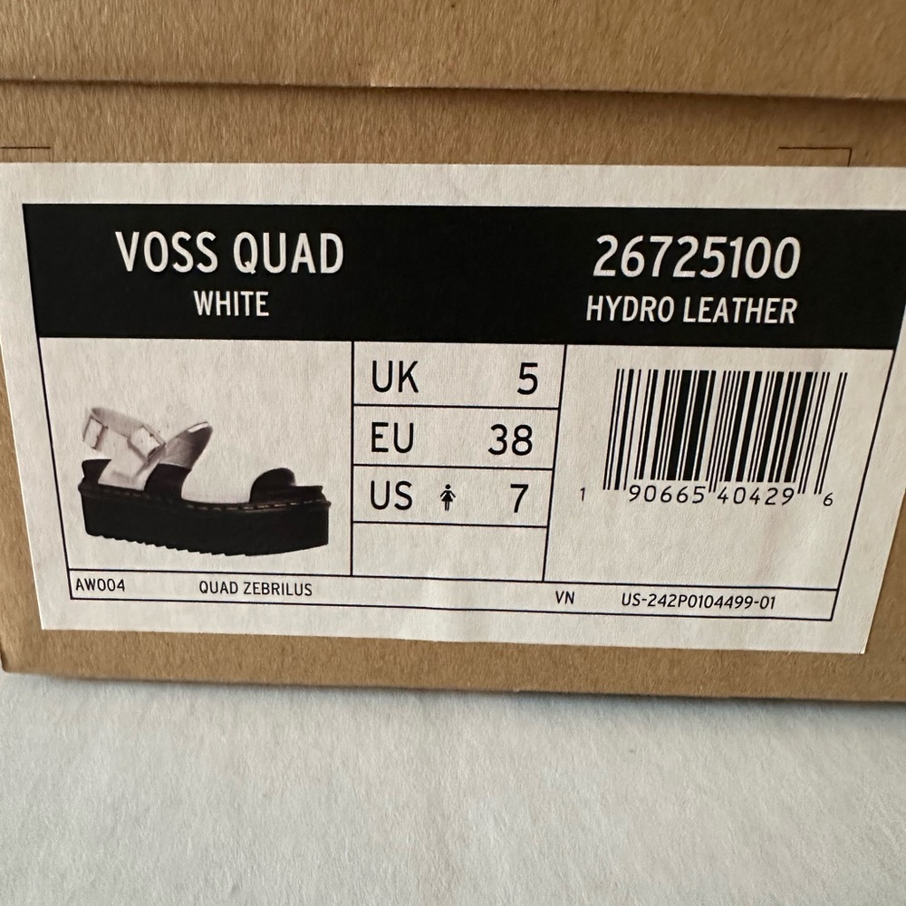 💥 Dr. Marten’s Voss Quad sandals 💥 - Picture 7 of 7